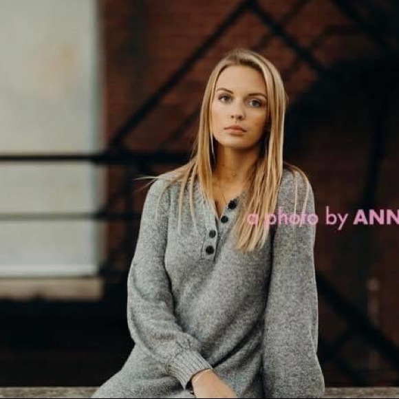 AE Sweater dress - Picture 2 of 3